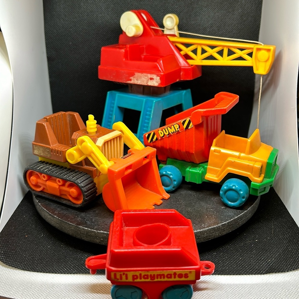 🔥🔥Vintage 1985 Lil Playmates Construction Co Set